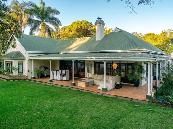 Stunning Home in Secure Complex - Borrowdale 