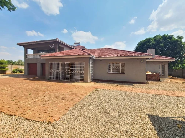 Double Storey house with Title deeds for Sale!!