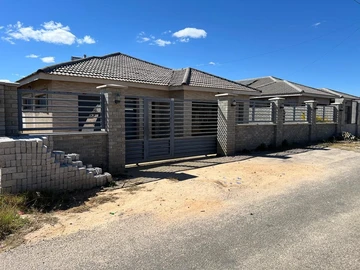 4-Bedroom House Sale in Mabvazuva, Ruwa 