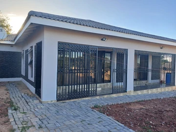 3-Bedroom Family House for Sale in Crowhill Views, Harare North