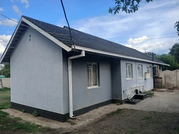 House forsale in: Old Marlborough near Harare drive