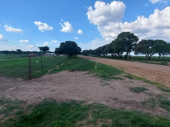 4.4 Hectares located 60km from Harare