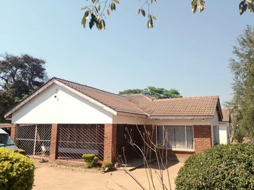 House For Sale In Park Meadowslands Hatfield