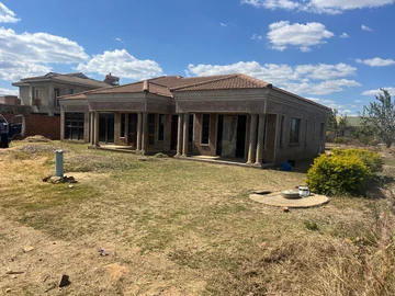 4-Bed Luxury House for Sale in Sandton Park, Harare with Borehole