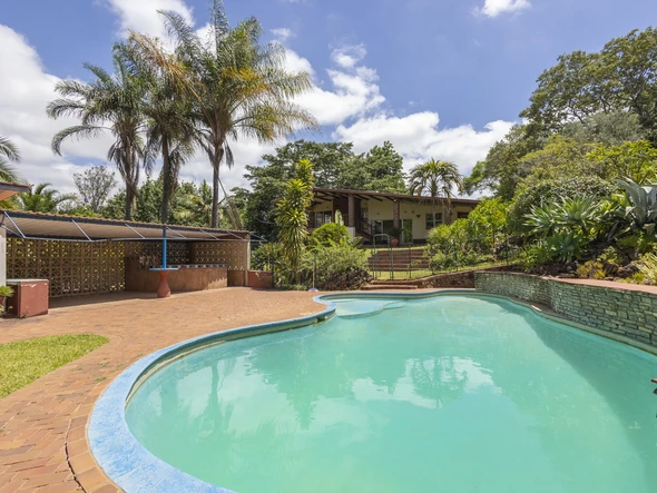 Double Story Home In Greystone Park