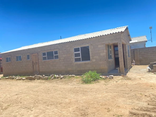 3-Bedroom House in Cowdray Park, Bulawayo with Main Ensuite