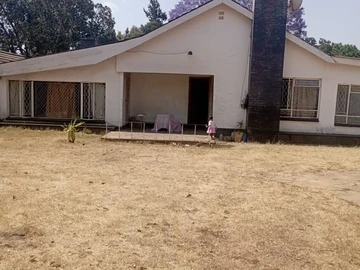 4-Bedroom House for Rent in Marlborough, Harare with Borehole