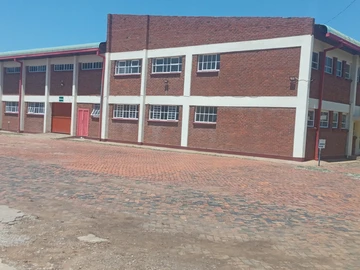 Reduced to go!!!!!3000 m² Industrial Warehouse & Factory For Sale in Norton, Borehole Included