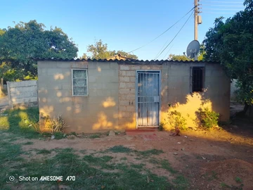 Charming Corehouse For Sale in Chitungwiza Unit M, Mashonaland East