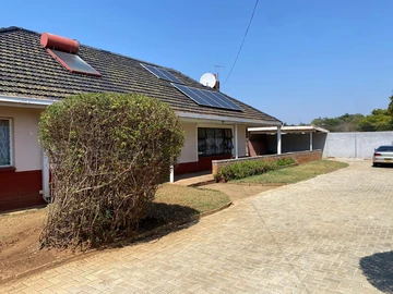 Riverside South Investment: 2Acre Residential Home For Sale | Byo