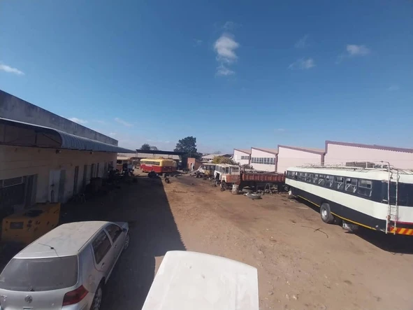 Prime Warehouse & Factory for Sale in Westondale, Bulawayo CBD, 2480m² Land