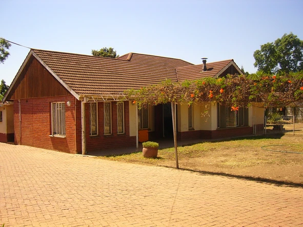 Property along Harare drive with sewer suitable for offices and clusters