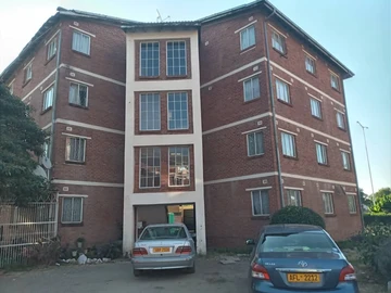 Cozy 3-Bedroom Flat for Sale in Eastlea, Harare East