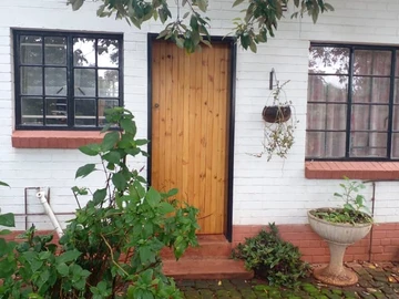 1 Bedroom Cottage in Mandara