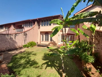 Exquisite Townhouse Complex w/ Garden in Harare CBD, Avenues - Amenities Galore!