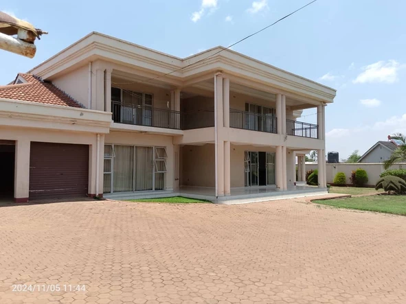 Stunning house in the northen surburbs