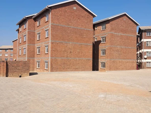 Apartments for Sale with Amenities in Graniteside, Harare