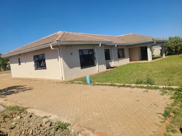 4-Bedroom Family Home with Borehole in Sandton Park, Harare