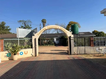 Greendale Letombo Junior school for sale