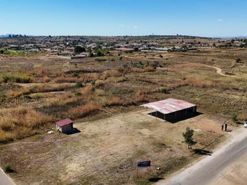 Church Stand for sale in Manresa going for $23 per square meter 