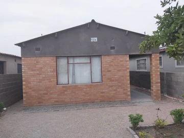 Neat 3 bedroom Home For Sale