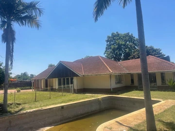 4-Bedroom Harare West Family Home with Fitted Kitchen and High-end Features