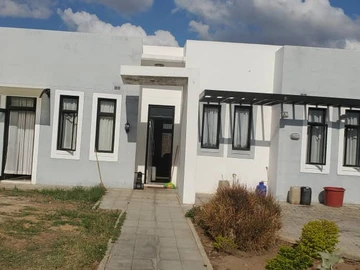 3-Bedroom House with Burglar Alarm & Cottage in Arlington, Harare South