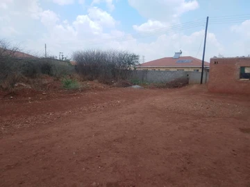 4-Bed Family Home For Sale in Mbundane, Bulawayo