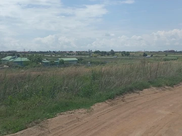 For Sale: 300m² Residential Land in Donnybrook, Harare with Utilities