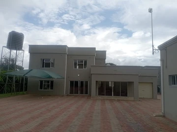 Elegant 4-Bedroom Duplex Flat for Rent in Mandara, Harare East