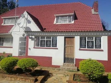 5 Bedroom Luxury Home in Hillside, Bulawayo South with Pool and Borehole