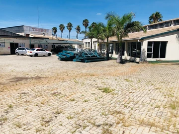 Spacious Warehouse & Factory for sale in Southerton, Harare 