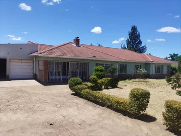 5 Bedroom House, Sunninghill For Rent