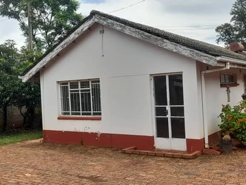 Charming 2-Bedroom Cottage in Mount Pleasant, Harare North 