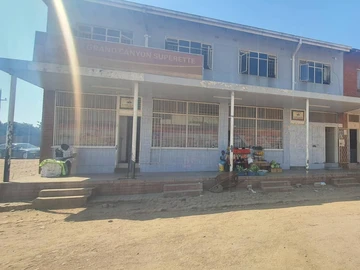  Sizinda Commercial property    For Sale 