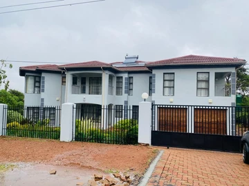 Shawasha Double Storey House to Let Inside the Boom