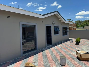 3-Bedroom Apartmnet for Sale in Arlington, Harare South, Perfect Location!